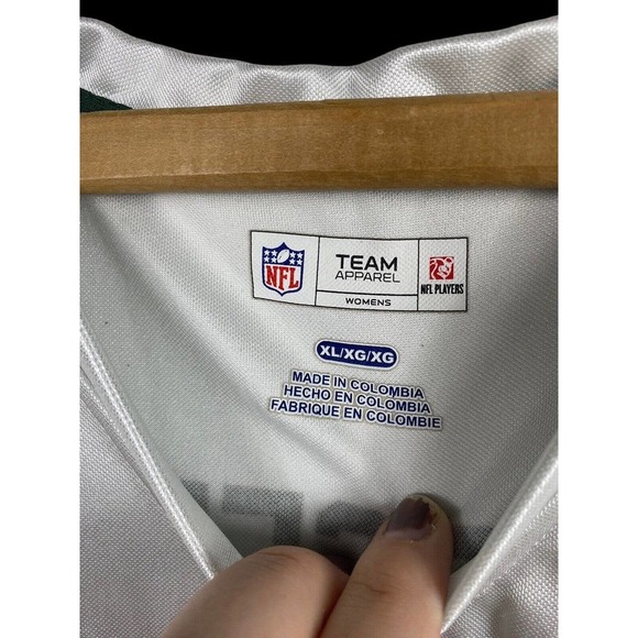 Green Bay Packers Jersey Shirt XL Womens Aaron Rodgers #12 V Neck White #12 NFL - Picture 4 of 7